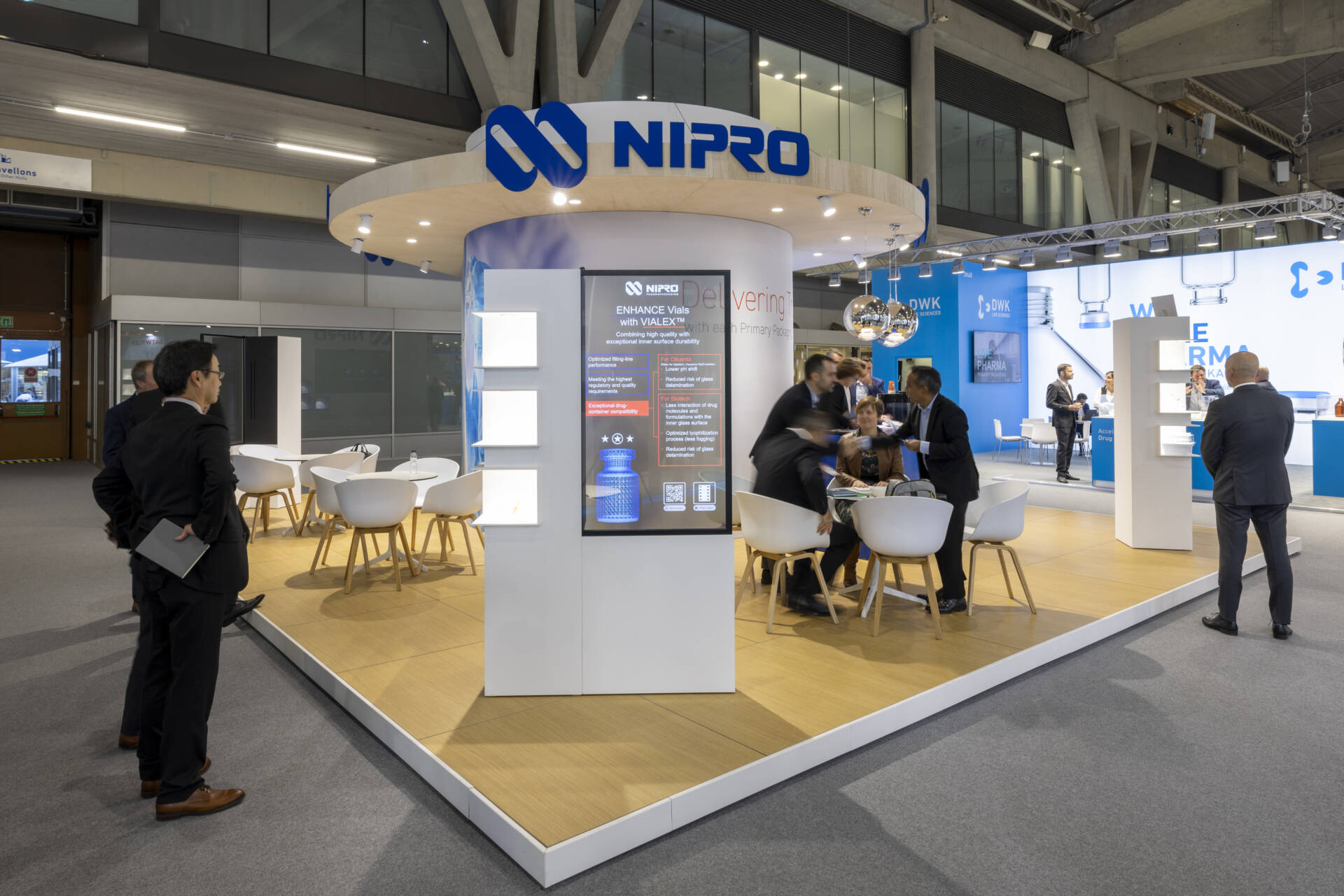 Innovatieve beursstand - ghost schermen - Nipro - Expo Z Innovatieve beursstand - ghost schermen - Nipro - Expo Z