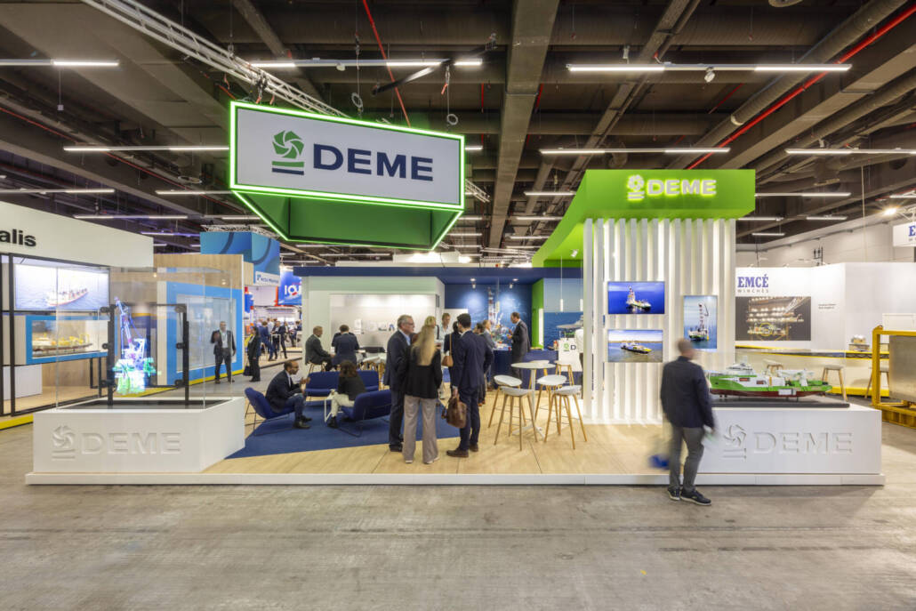 71-WIND ENERGY-DEME-01 sokkels met ingefreesd logo